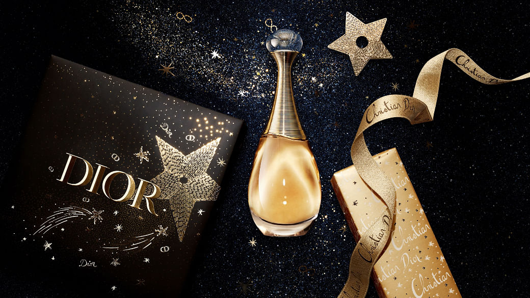 Win The Gift Exchange Game With Dior 