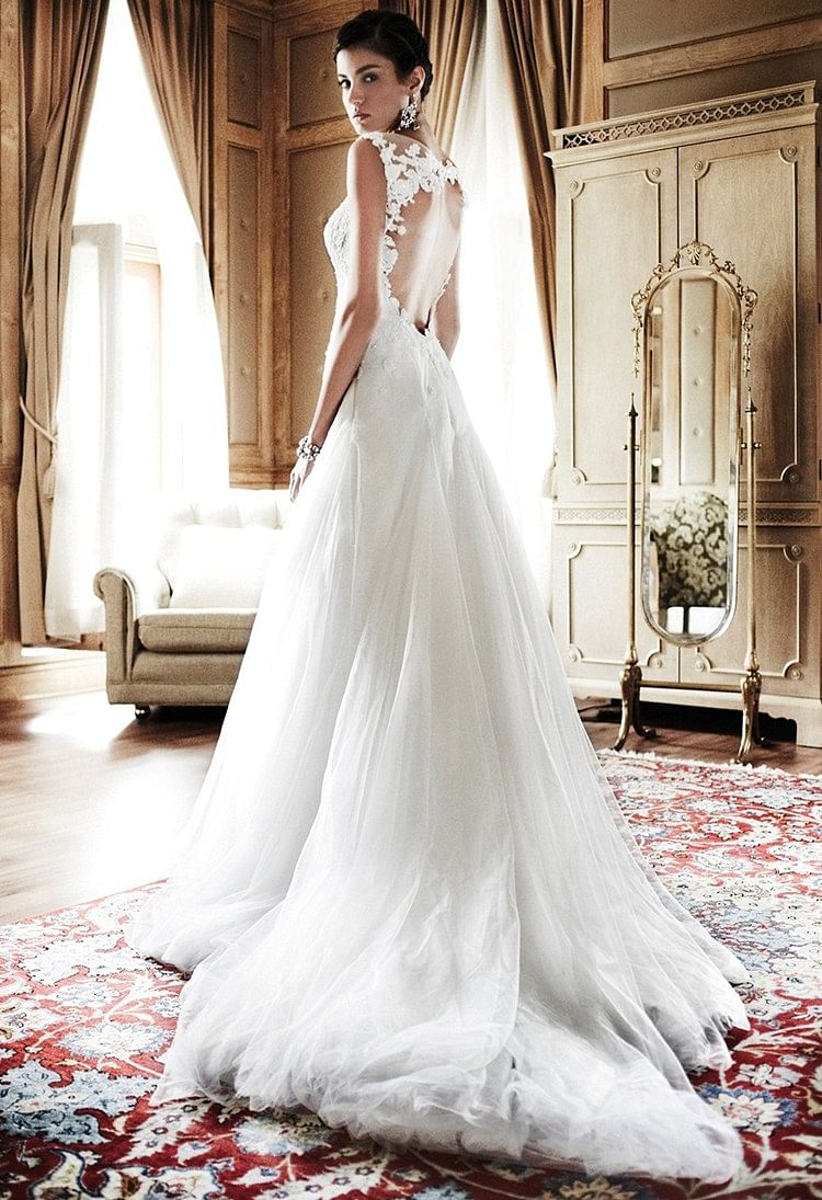 Olive Suites Soft Feminine Designs Will Appeal To The Elegant Bride 8