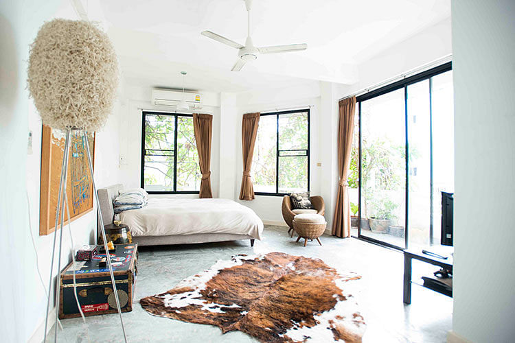 airbnb bangkok artist loft
